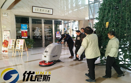 Walk-behind floor scrubber—an indispensable money-saving tool for cleaning companies
