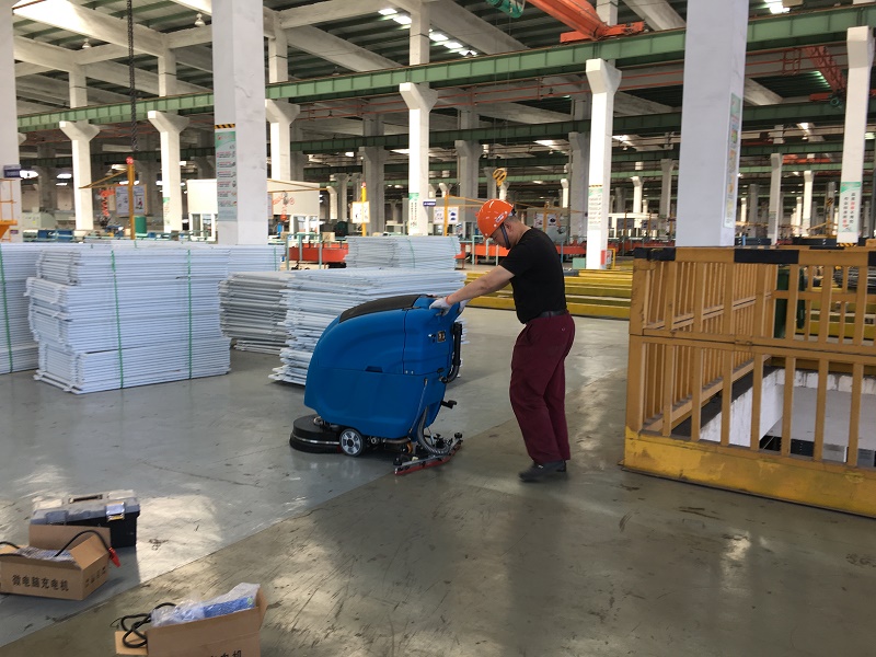 Floor washing machine is the first choice in Suzhou YOUNISI