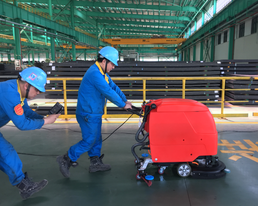 Application of high-pressure cleaning machine in oil well plugging removal