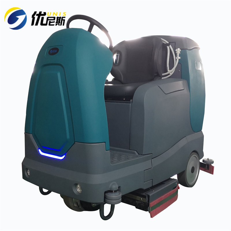 What brand of floor scrubber is best for advanced cleaning work?
