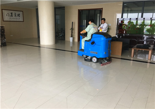 The application of Taiyuan floor washing machines in commercial, enterprise and property environments