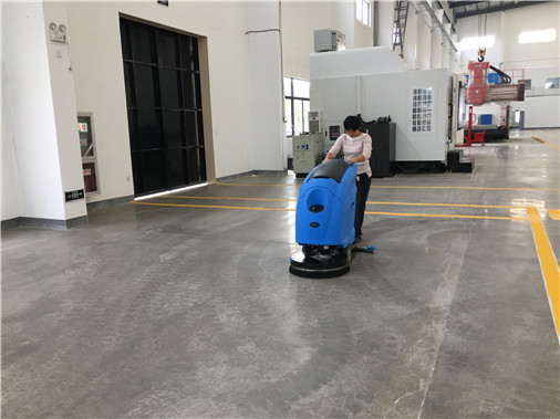 The solution to the problem of unclean floor cleaning by floor washing machine