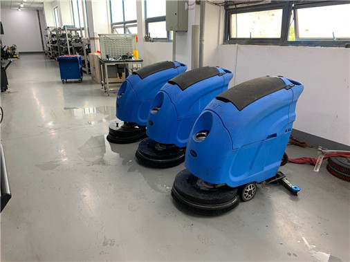 Daily care and maintenance of hand push floor washing machine