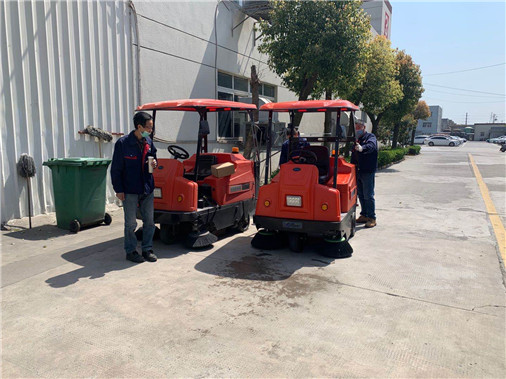 Which Wuxi factory ride-on sweeper is the best?