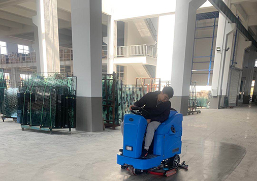 How to clean the brick floor with Wuxi floor washing machine