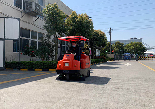 Reasons why Wuxi YOUNISI industrial sweepers are popular