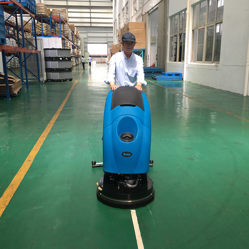 Four major reasons why the cleaning efficiency of floor washing machines becomes low