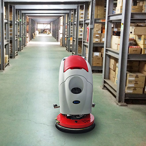 Warehouse floor washing machine