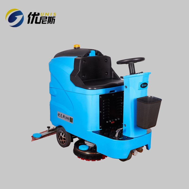 Advantages and maintenance of lithium battery floor scrubber