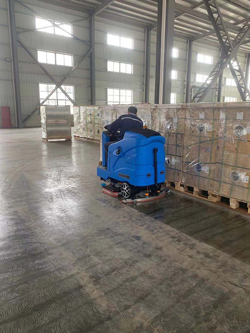Kunshan floor washing machine is an artifact of factory floor cleaning