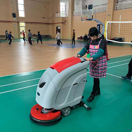 Rugao floor washing machine is an expert in school floor cleaning